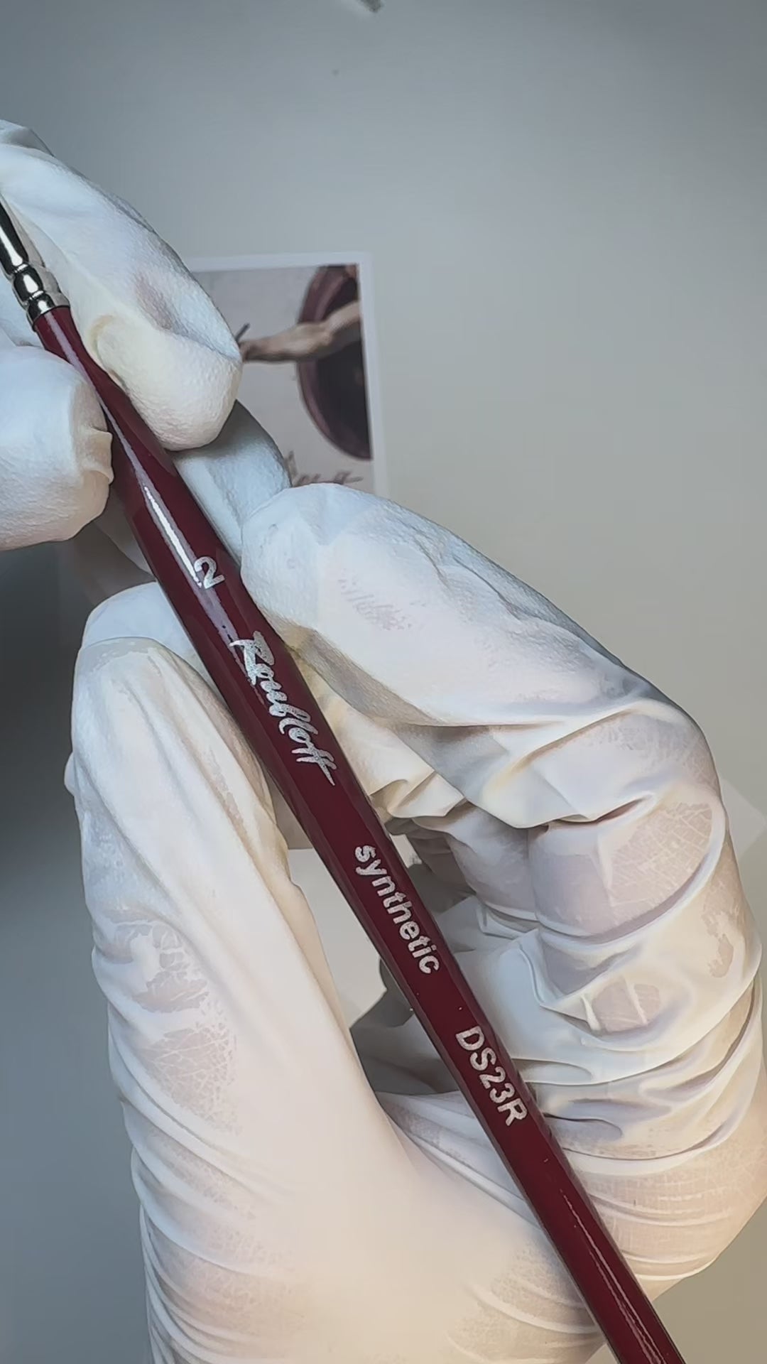 Roubloff DS23R Flat Nail Art Brush